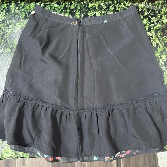 LOFT Black Floral Tiered Midi Skirt - Picture 10 of 10